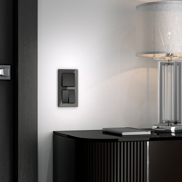 Выключатель Встраиваемые механизмы Hammer черные W1222008