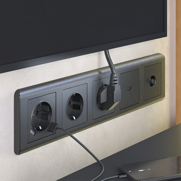 Розетка Встраиваемые механизмы графит рифленый W1183004