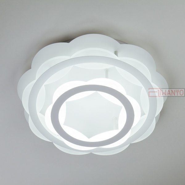 Потолочный светильник Eurosvet Corona 90076/2 белый 82W